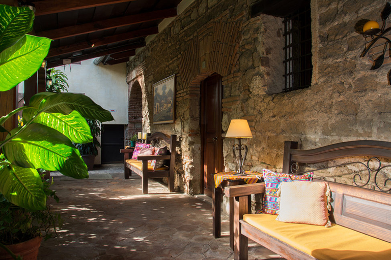 Others 5, Casa del Parque, Antigua Guatemala