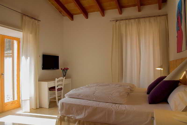 Bedroom 3, Hotel Can Tem, Baleares
