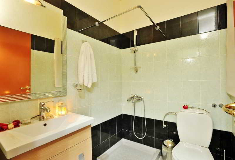 Bedroom 3, Naturist Angel Club Hotel, South Aegean