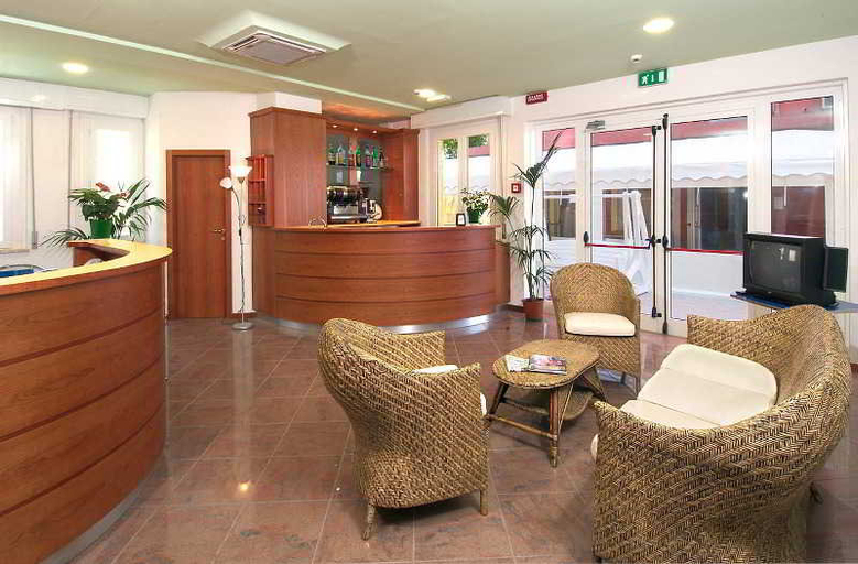 Public Area 2, Hotel Carnaby, Rimini