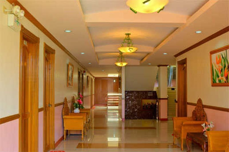 Public Area 2, Sea Jewel Beach Resort Puerto Galera, Puerto Galera