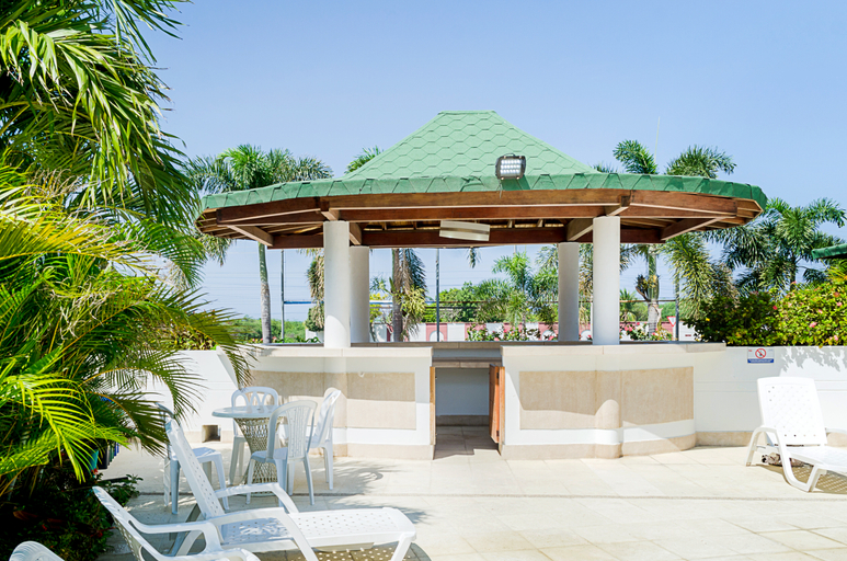 Exterior & Views 2, Sanha Plus Hotel, Santa Marta (Dist. Esp.)