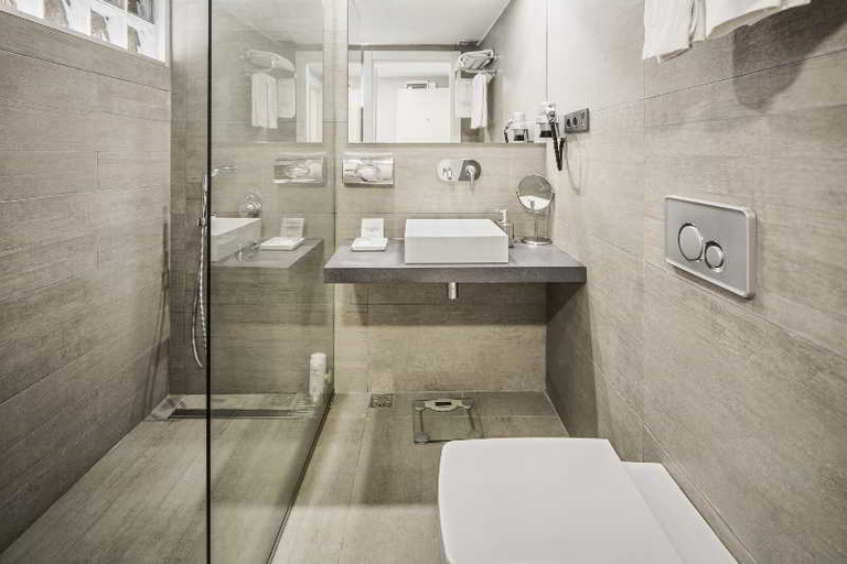 Bathroom 4, Taxim Suites Hotel, Beyoğlu