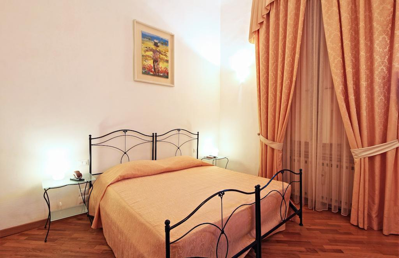 Bedroom 3, La Locandiera B&B, Florence