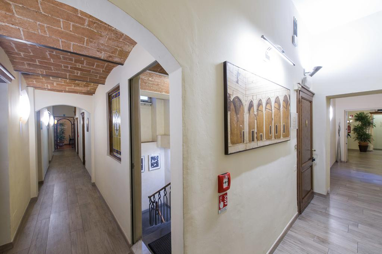 Public Area 2, Hotel Cosimo De' Medici, Florence