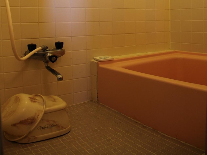 Bathroom 5, Kaike Grand Hotel Tensui, Sakaiminato