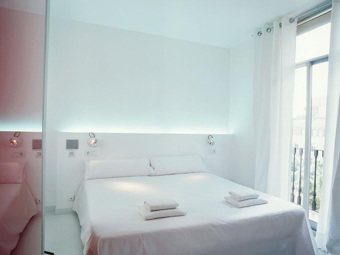 Bedroom 3, Chic & Basic Tallers, Barcelona
