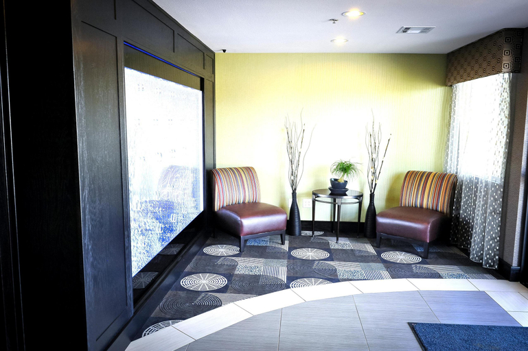 Public Area 3, Best Western Plus Arlington North Hotel & Suites, Arlington