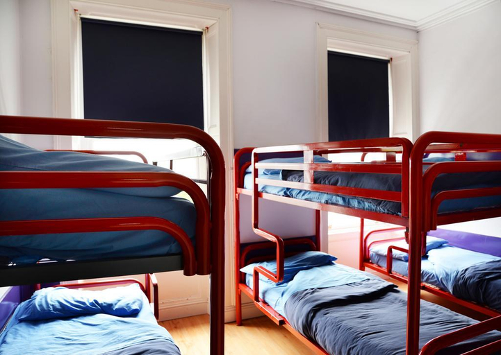 Bedroom 4, Sheilas Tourist Hotel