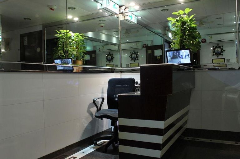Public Area 27