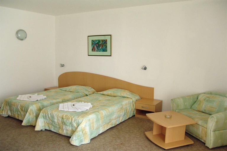 Bedroom 2, Mena Palace, Nesebar