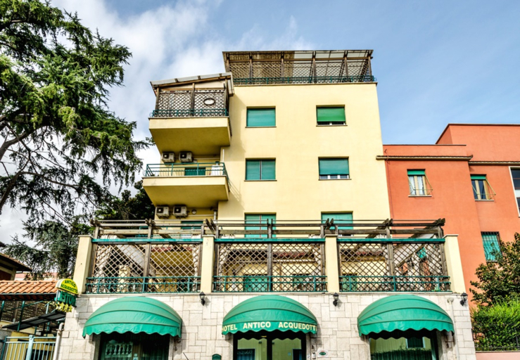 Exterior & Views 2, Hotel Antico Acquedotto, Rome