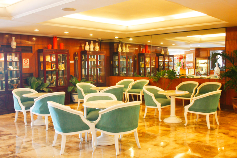 Food & Drinks 4, The Aloha Hotel, Manila City