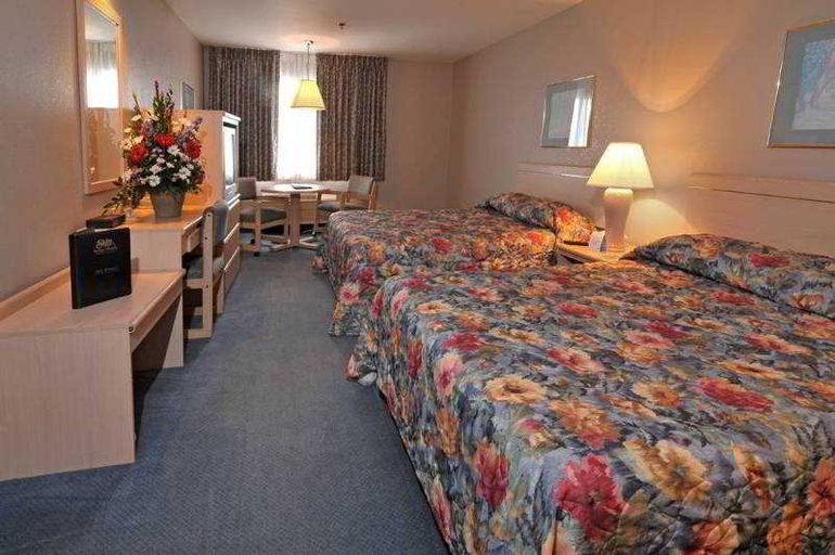 Bedroom 3, Shilo Inn Nampa Suites, Canyon