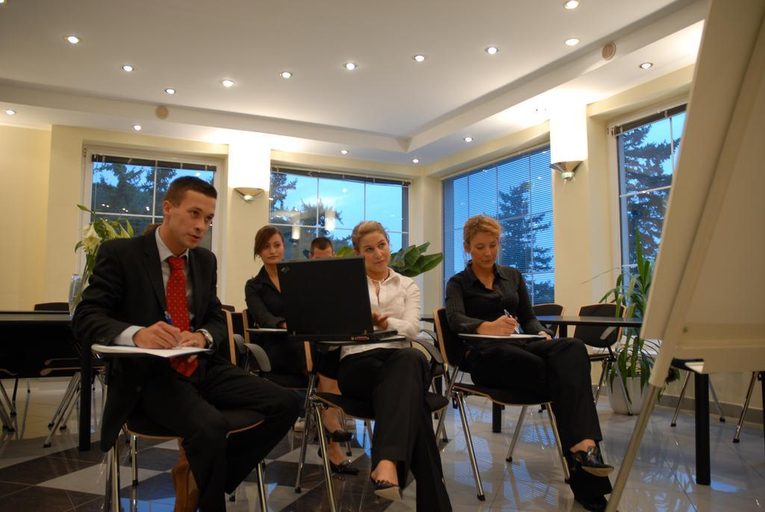 Food & Drinks 5, BEST WESTERN Hotel West, Bratislava III