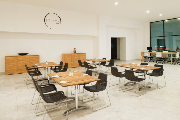 Food & Drinks 4, Real Inn Mexicali, Mexicali