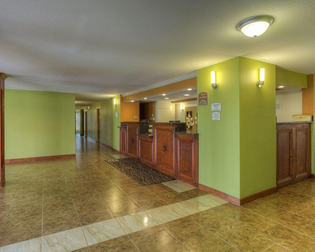 Public Area 2, Quality Inn & Suites Chattanooga-East Ridge, Hamilton