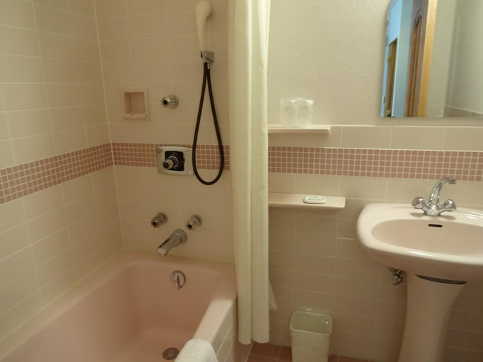 Bathroom 5, Chuzenji Kanaya Hotel, Nikkō