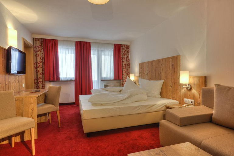 Bedroom 3, Hotel Kögele, Innsbruck Land