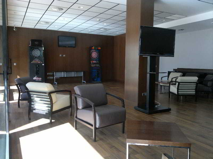 Public Area 5, Tach Madrid Airport, Madrid