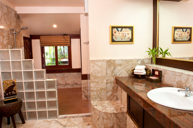 Bathroom 3