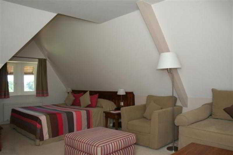 Bedroom 2, Hotel du Tumulus, Morbihan