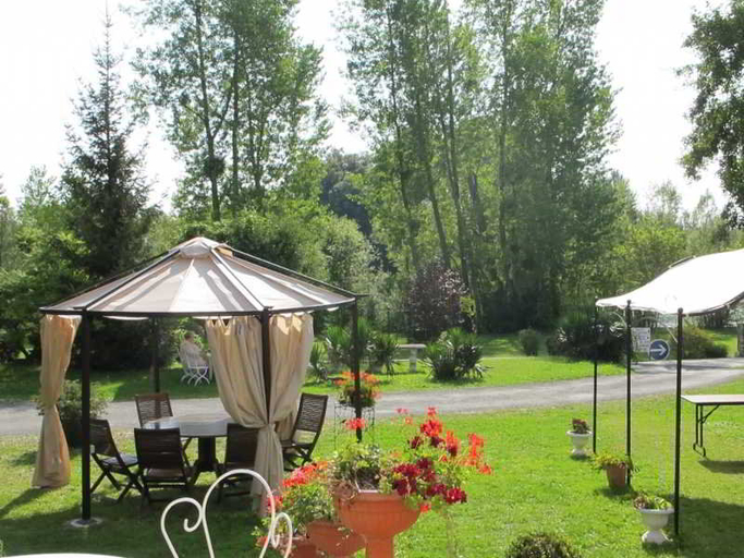 Exterior & Views 1, Hotel Acostel, Seine-et-Marne