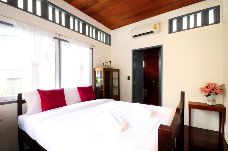 Bedroom 19