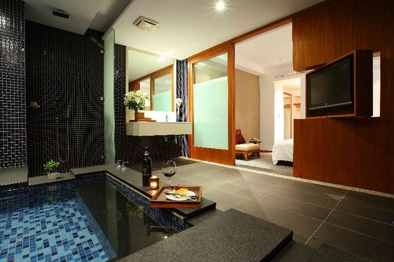 Exterior & Views 2, South Garden Hotels and Resorts, Taoyuan