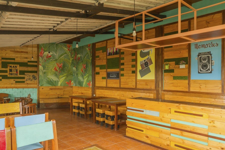 Public Area 4, RedDoorz near Kampung Gajah 2, Bandung