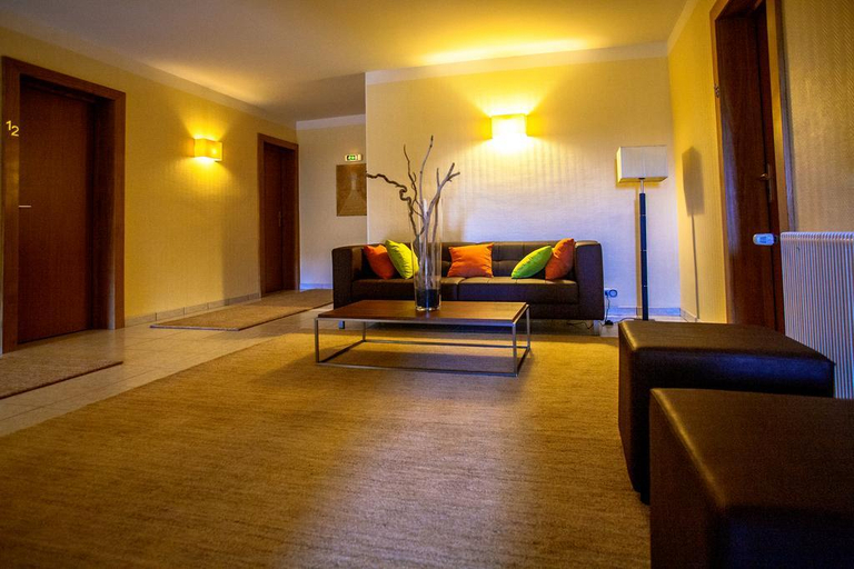 Public Area 3, Hôtel Cesario, Haute-Corse