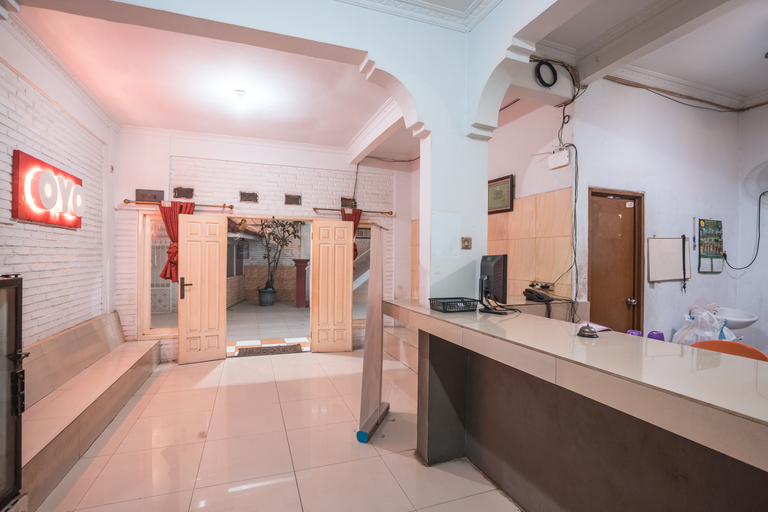 Bathroom, OYO 580 Losmen Cikuda, Bogor