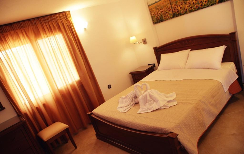 Bedroom 3, Mythos Beach Hotel, Crete