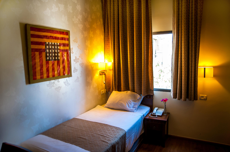 Bedroom 3, Satori Hotel Haifa