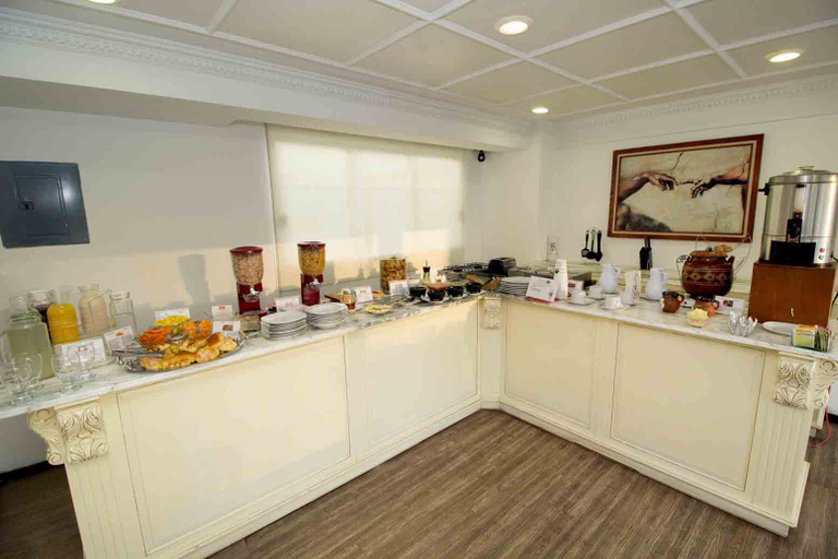Food & Drinks 5, Residence L´ Heritage Tennyson by BlueBay, Naucalpan de Juárez