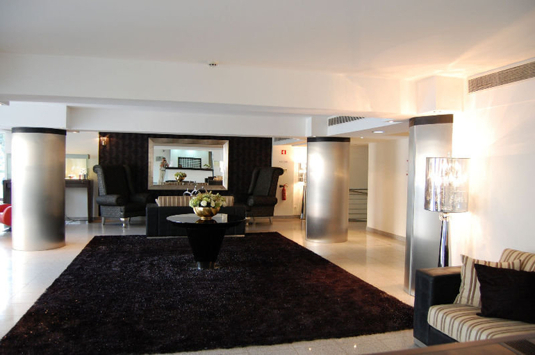 Public Area 2, Aparthotel Tropicana, Ingombota