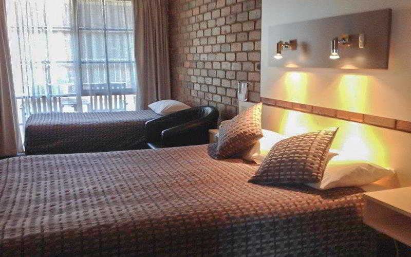 Others 5, Travellers Rest Motor Inn, Swan Hill - Central