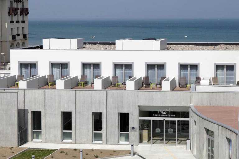 Exterior & Views 2, Hôtel de la Baie - Thalassothérapie Previthal, Manche