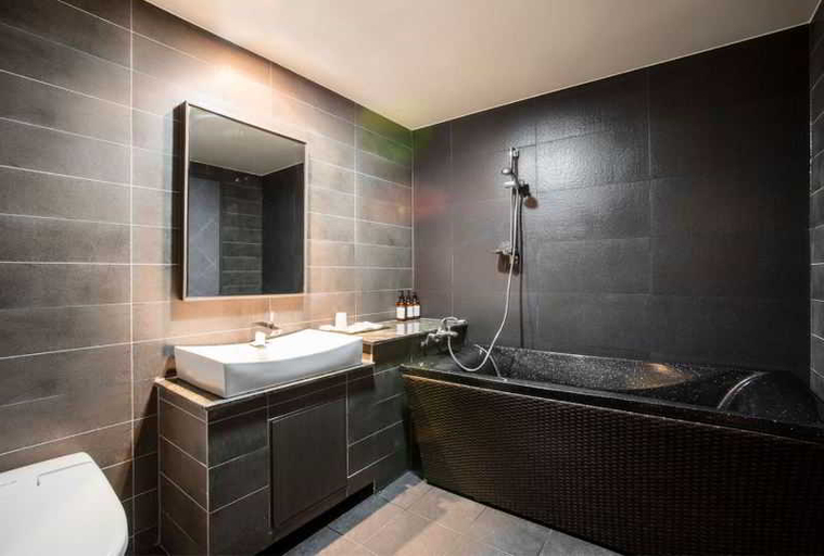 Bathroom 4, Pacific Suwon, Suwon