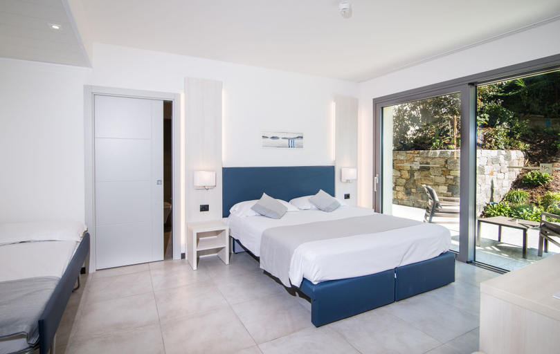 Bedroom 3, Hotel Domaso, Como