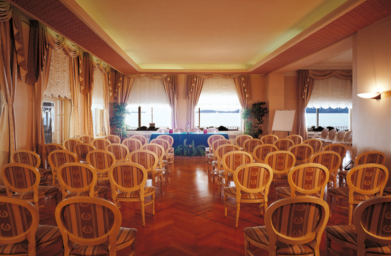 Public Area 4, Grand Hotel Gardone Riviera, Brescia