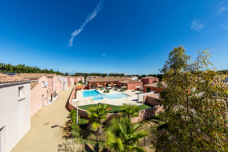 Others 4, Le Domaine De Bacchus - Terres de France, Hérault