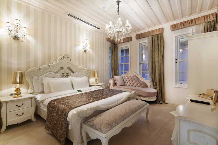 Bedroom 4, Elegance East Hotel, Antalya