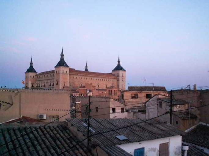 Exterior & Views 2, Oasis Hostel Toledo, Toledo