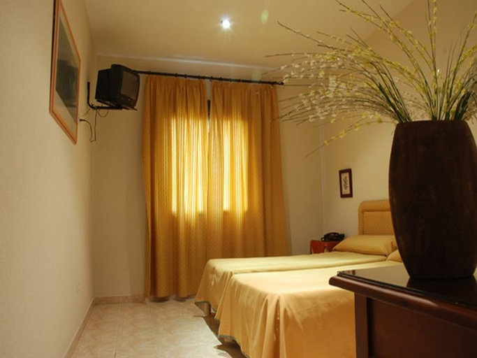Sport & Beauty 5, Hostal Leon, Cáceres