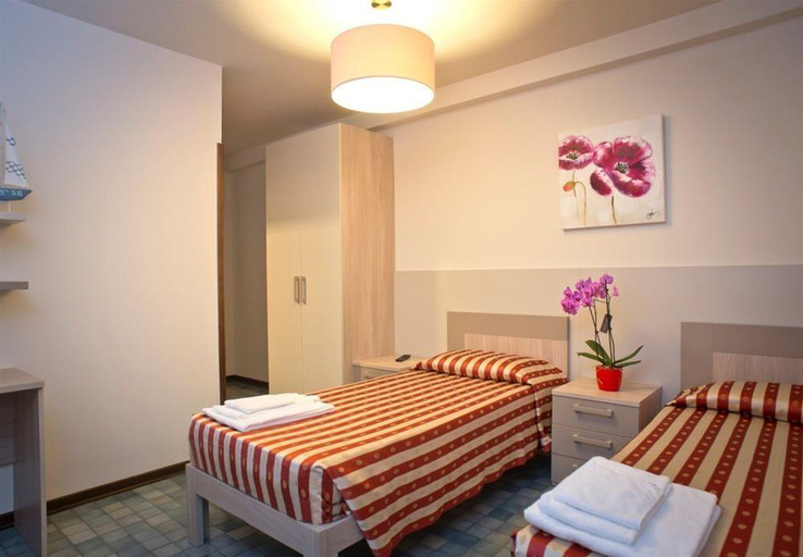 Bedroom 5, Albergo Ristorante Alle Castrette, Treviso
