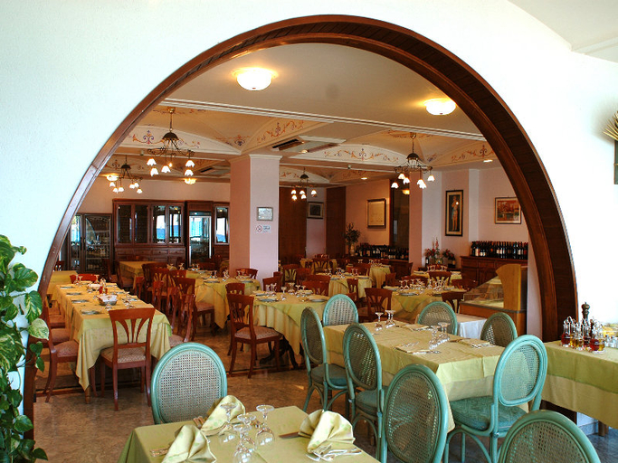 Food & Drinks 5, Hotel Il Mulino, Messina