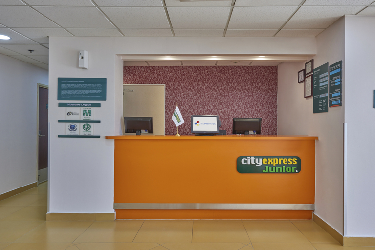 Public Area 2, City Express Junior by Marriott Ciudad Juarez Consulado, Juárez