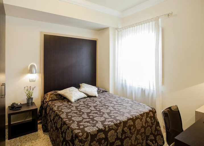 Bedroom 4, Hambros il Parco in Villa Banchieri, Lucca