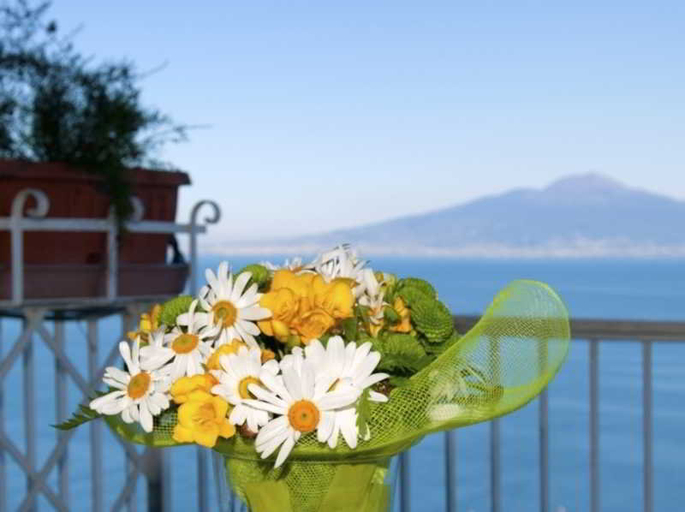 Exterior & Views 2, Settimo Cielo, Napoli